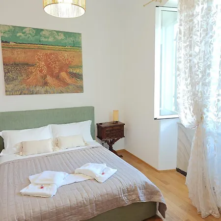 招待所 Kalida Space - Matrimoniale 斯培西亚